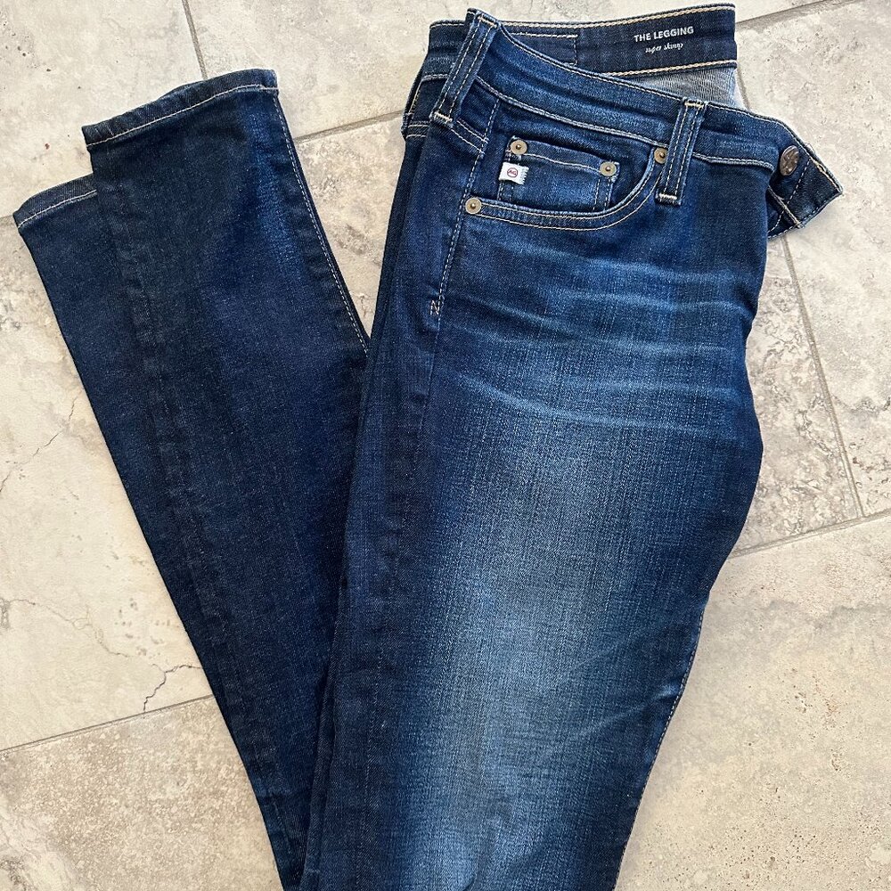 AG Denim Super Skinny "The Legging" size 27R